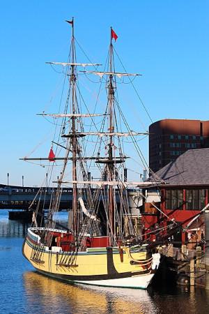 Tea Party Ship and Museum